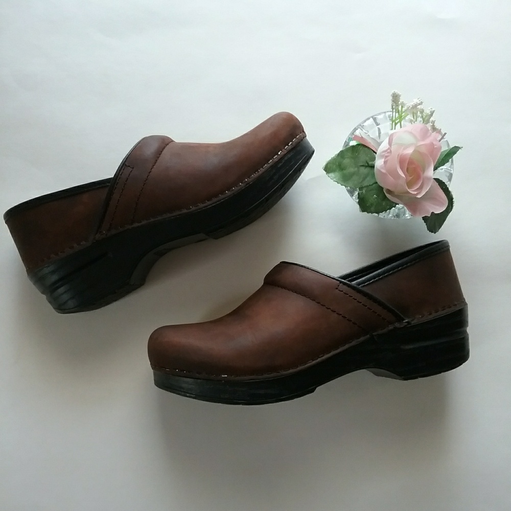 Dansko brown leather clogs size 37